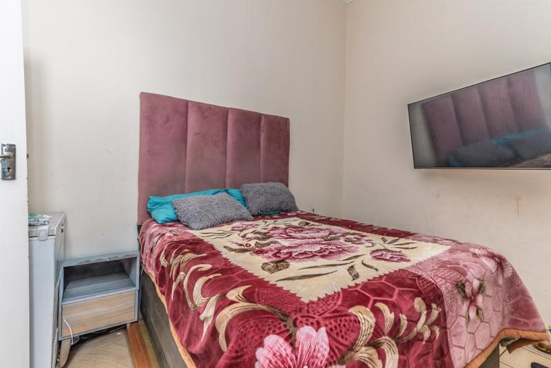 2 Bedroom Property for Sale in Woodstock Western Cape